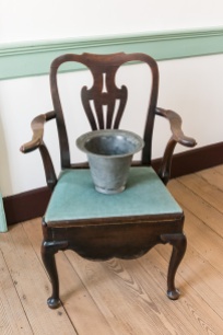 Close Stool Chair (4)
